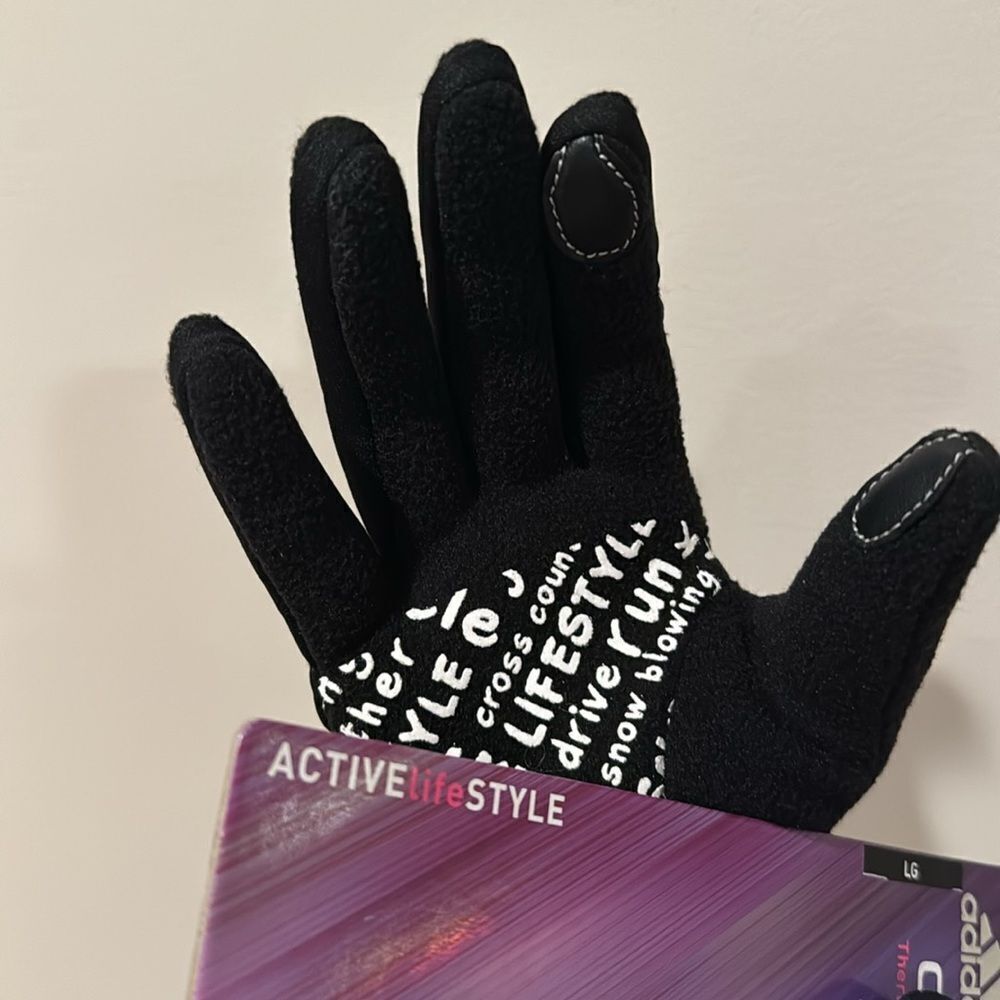 Adidas Climawarm gloves 🧤 - Picture 7 of 9